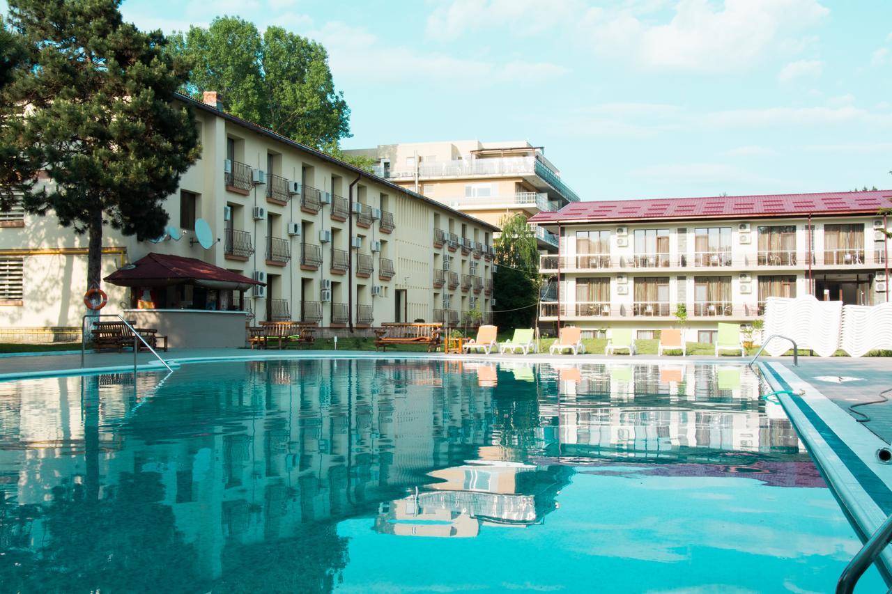 נפטון Q Hotel מראה חיצוני תמונה