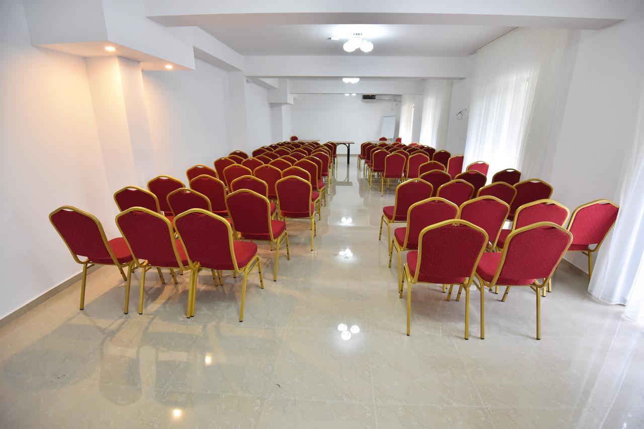 נפטון Q Hotel מראה חיצוני תמונה